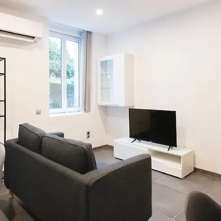 Le 23 Apartment