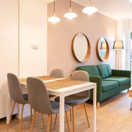 Le 23 Apartment *